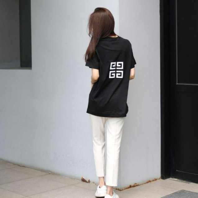 💎Han's house精品服飾💎GIVENCHY 紀梵希 Logo 短 T 刺繡 現貨原價24650-1