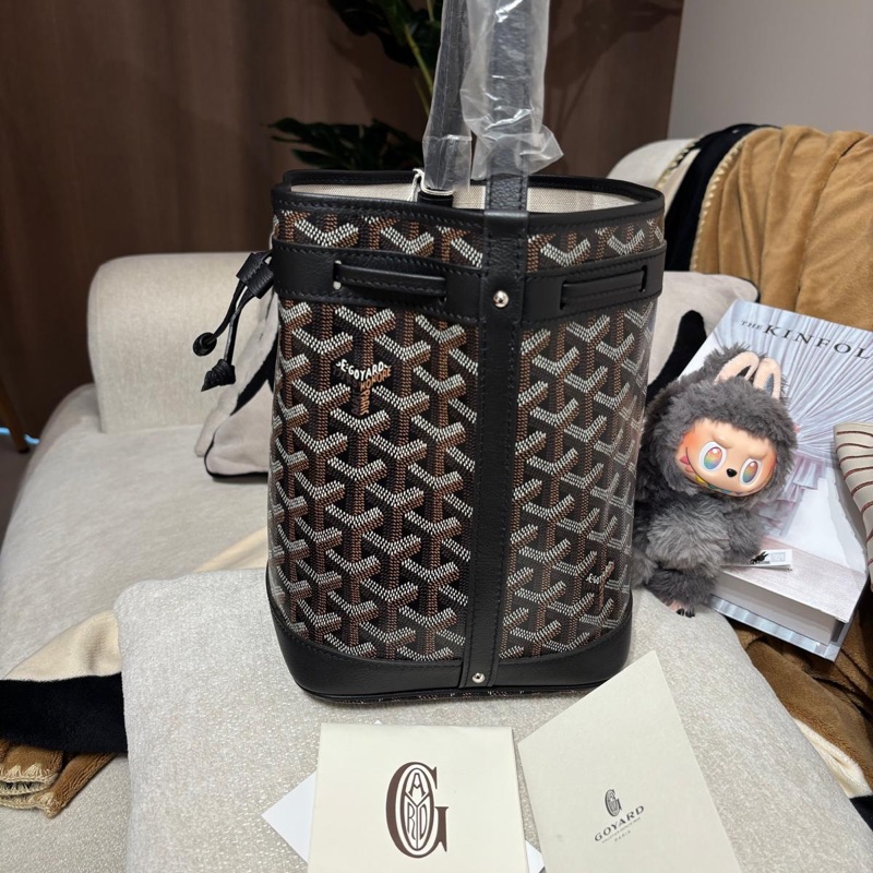 Goyard petit flot bucket bag Black-3
