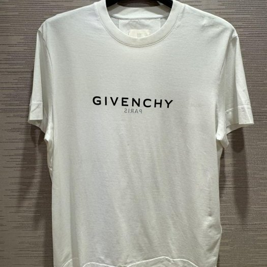 💎Han's house精品服飾💎GIVENCHY 紀梵希 雙面 Logo 短 T 寬版 白 現貨 XS-3