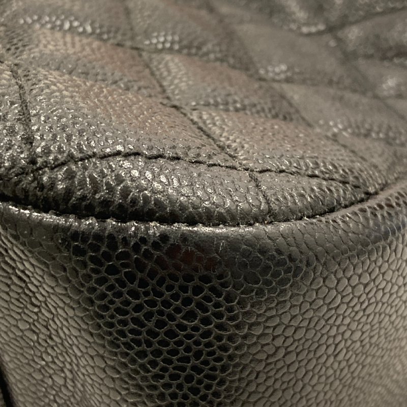 CHANEL 香奈兒 Vintage 肩背包 魚子醬牛皮 HOBO 黑色 金釦-12