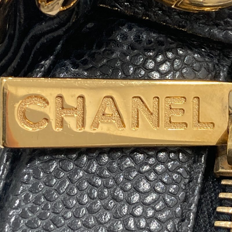 CHANEL 香奈兒 Vintage 肩背包 魚子醬牛皮 HOBO 黑色 金釦-17