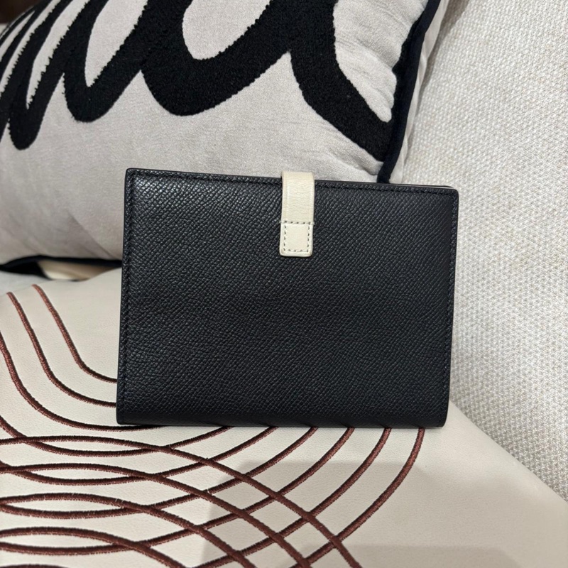 Celine Passport Case 粒粒牛皮-2