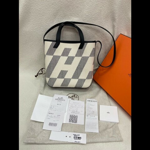 Hermes Cabas Hen Biais 27 黑白斜紋帆布包