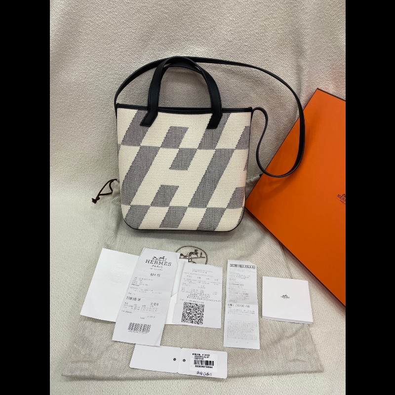Hermes Cabas Hen Biais 27 黑白斜紋帆布包-14