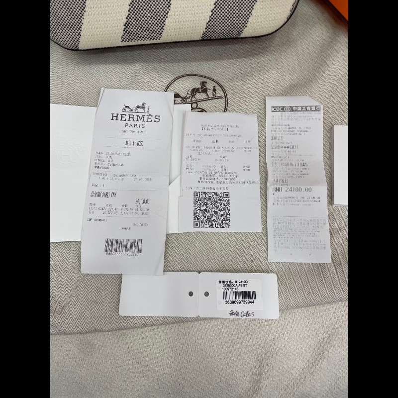 Hermes Cabas Hen Biais 27 黑白斜紋帆布包-16