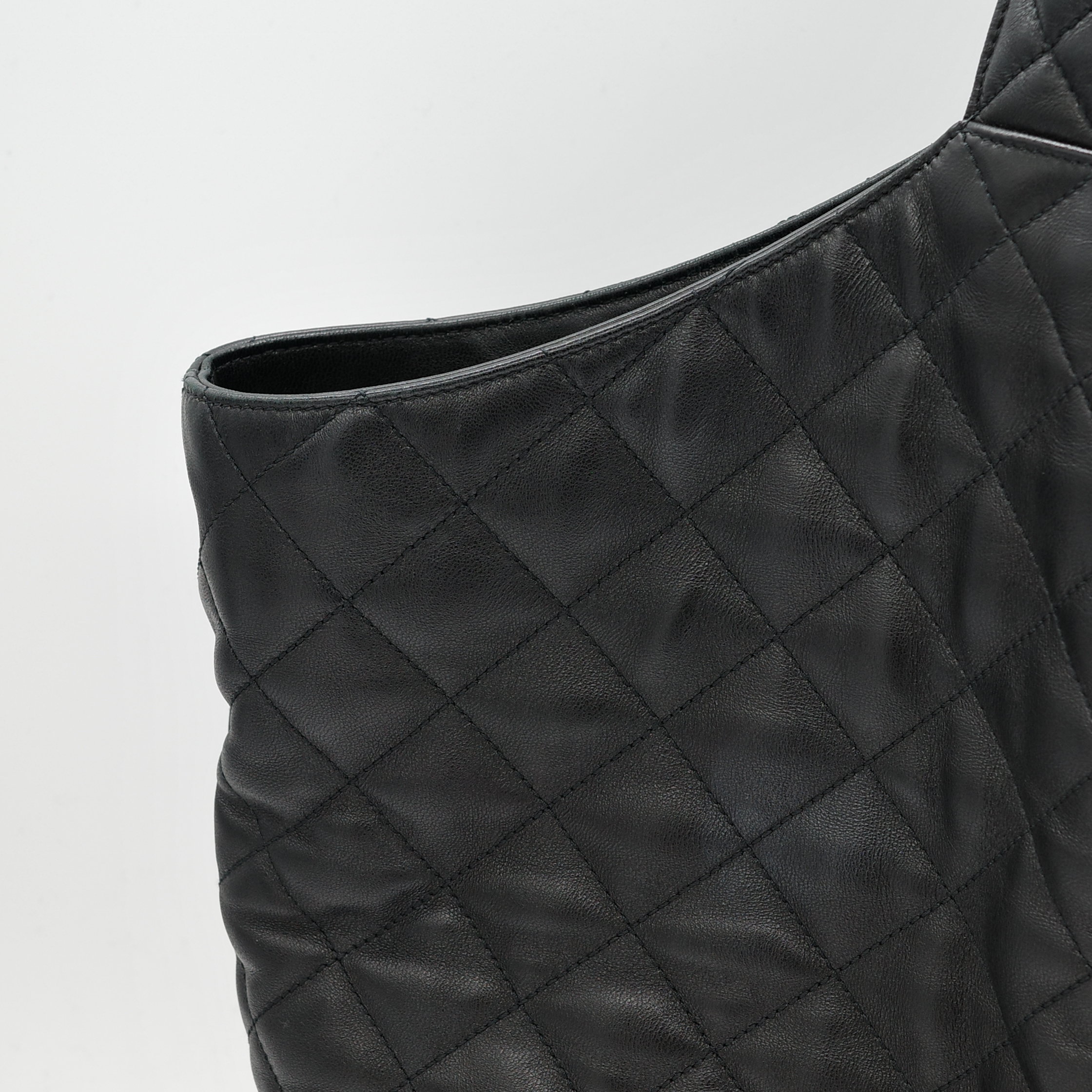 SAINT LAURENT  YSL聖羅蘭  care maxi matelassé leather tote黑色 大托特包-3