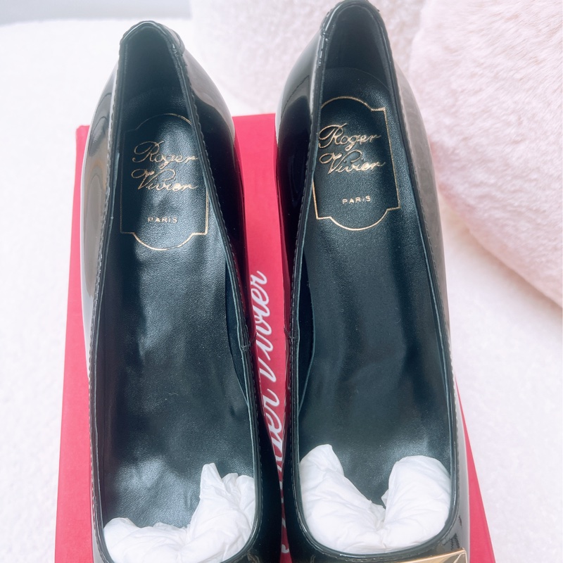 閒置 Roger Vivier RV 黑色方框高跟鞋 39碼-1