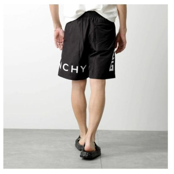 💎Han's house精品服飾💎GIVENCHY 紀梵希 4G 海灘 短褲 黑 現貨 M/L 原價22000-3