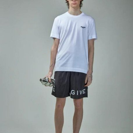 💎Han's house精品服飾💎GIVENCHY 紀梵希 4G 海灘 短褲 黑 現貨 M/L 原價22000-7