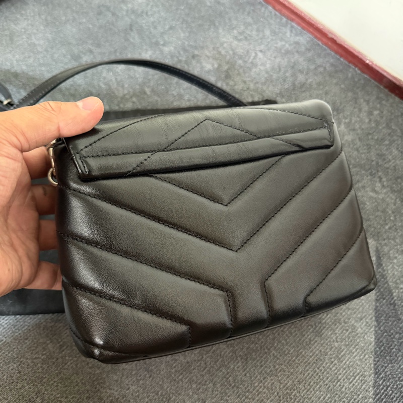 Ysl 黑銀小方胖斜背包-2