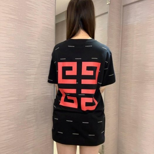 💎Han's house精品服飾💎 GIVENCHY 紀梵希 滿版 短 T 寬版 黑 義大利製 現貨 L 原價27900-2