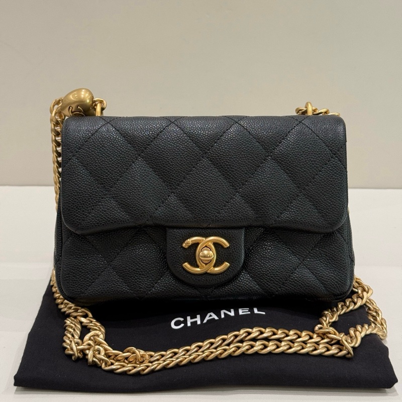 閒置新 Chanel 香奈兒 黑金荔枝皮愛心調節扣 Cf mini 19cm 24p 單肩包-1