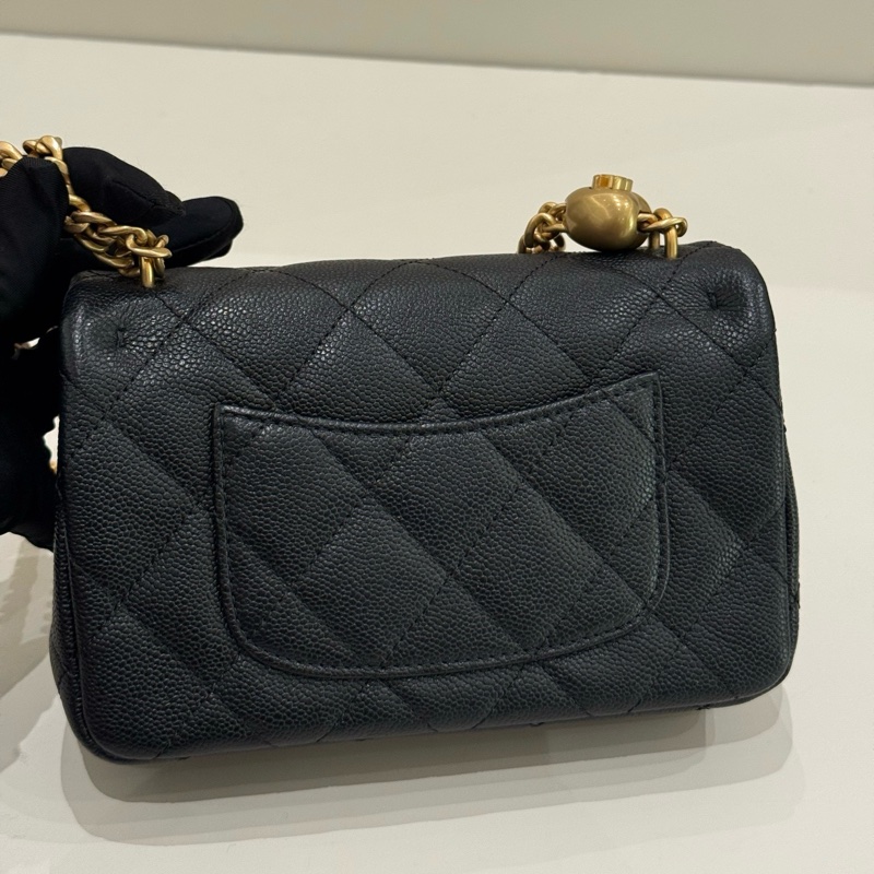 閒置新 Chanel 香奈兒 黑金荔枝皮愛心調節扣 Cf mini 19cm 24p 單肩包-4