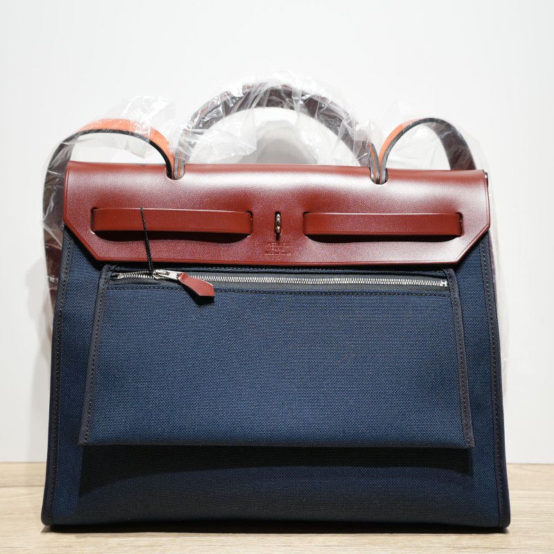 HERMES Herbag31帆布/牛皮X刻銀扣深藍色肩背包-2