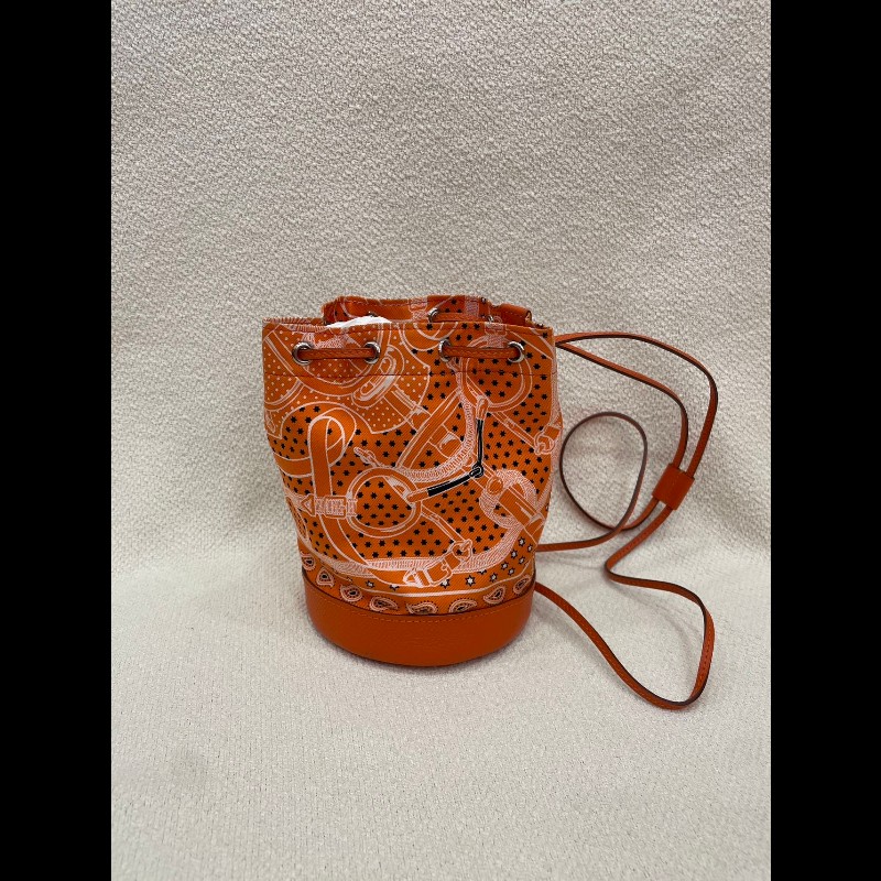 Hermes 絲綢小水桶-5