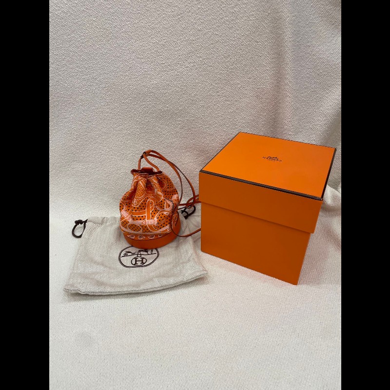 Hermes 絲綢小水桶-15