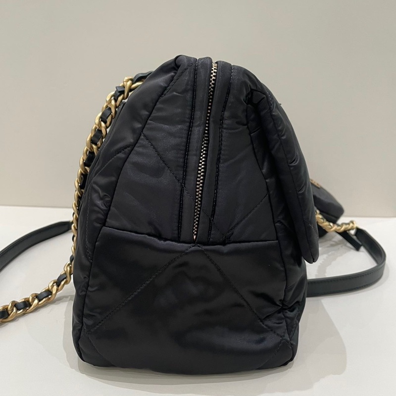 閒置新CHANEL 香奈兒 24s 尼龍 黑金 菱格紋鏈條保齡球包單肩包-4