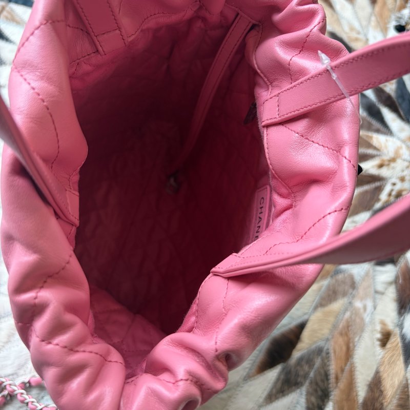 CHANEL 22 BAG粉色銀釦後背包 晶片款 小款-4
