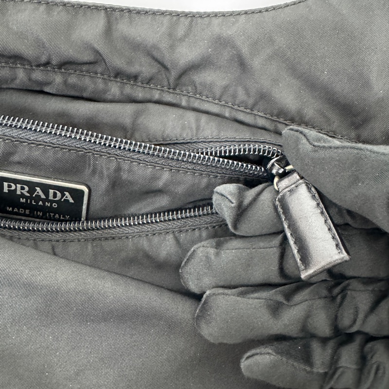 【赫蒂國際精品】 PRADA 經典Tessuto 尼龍單肩包/斜背包 vintage 二手 中古-18