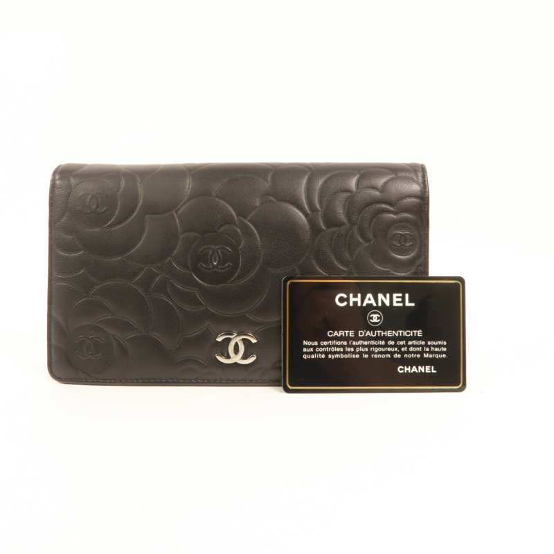 CHANEL 羊皮皮革Camellia Long Fold Wallet長錢包-13