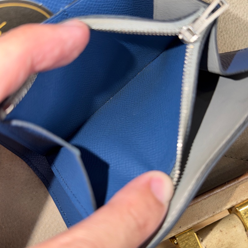 上架中🔑Hermès 海軍藍Constance短夾-12