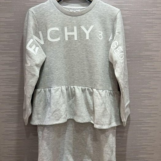 💎Han's house精品服飾💎GIVENCHY 紀梵希Logo 長袖洋裝 連身裙青年款 =女成人 S 號-0