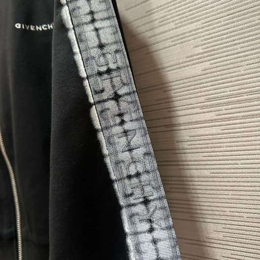 💎Han's house精品服飾💎 GIVENCHY 紀梵希 刺繡 連帽 外套 現貨童裝10歲-4