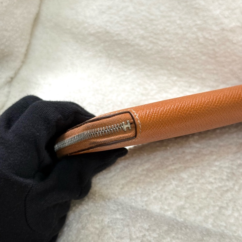Hermes Silk'In 焦糖棕色絲巾長夾 🎠復古馬戲團幾何內裏-5