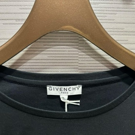💎Han's house精品服飾💎GIVENCHY 紀梵希 長T 現貨 青年款=女成人 S M-2