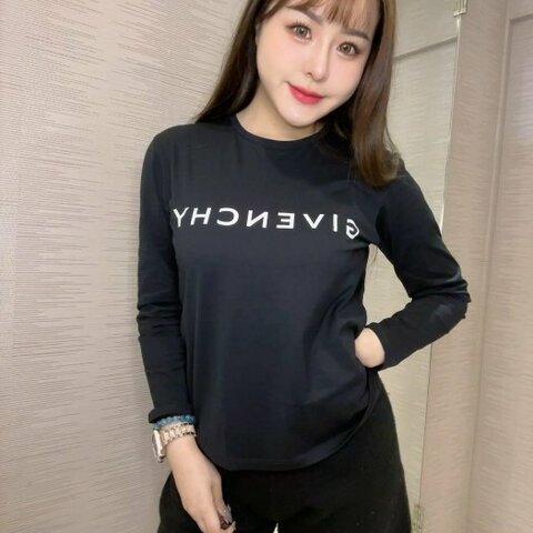 💎Han's house精品服飾💎GIVENCHY 紀梵希 LOGO 長 T 黑 現貨 青年款=女成人 XS ~ M 原價7200