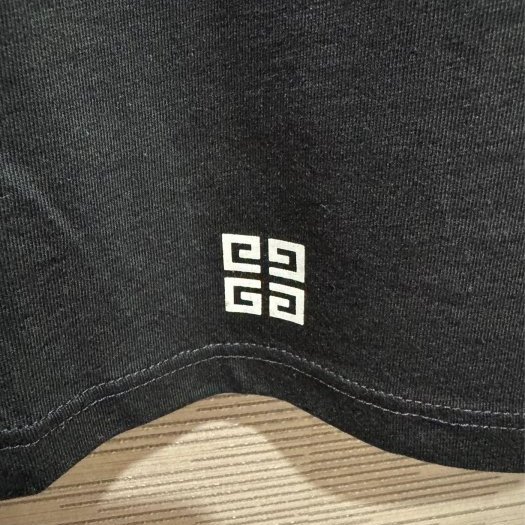 💎Han's house精品服飾💎GIVENCHY 紀梵希 LOGO 長 T 黑 現貨 青年款=女成人 XS ~ M 原價7200-2