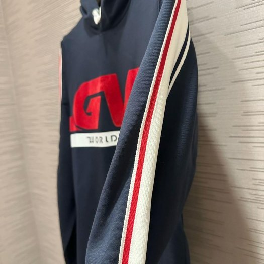 💎Han's house精品服飾💎GIVENCHY 紀梵希 LOGO 帽 T 青年款 =女 成人S M 號-1