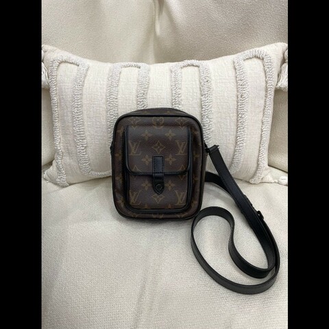 LV 斜挎相機包 Christopher