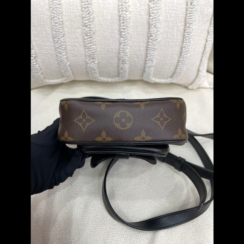 LV 斜挎相機包 Christopher-4