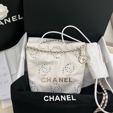 香奈兒CHANEL 25P 22bag mini鏤空白色金標迷你垃圾袋 單肩包 全新未使用 25年