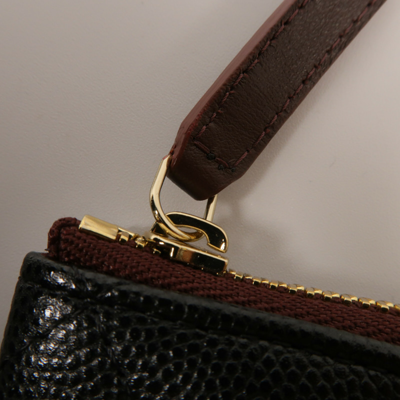 CHANEL 牛皮皮革Mini Pouch手拿包-9