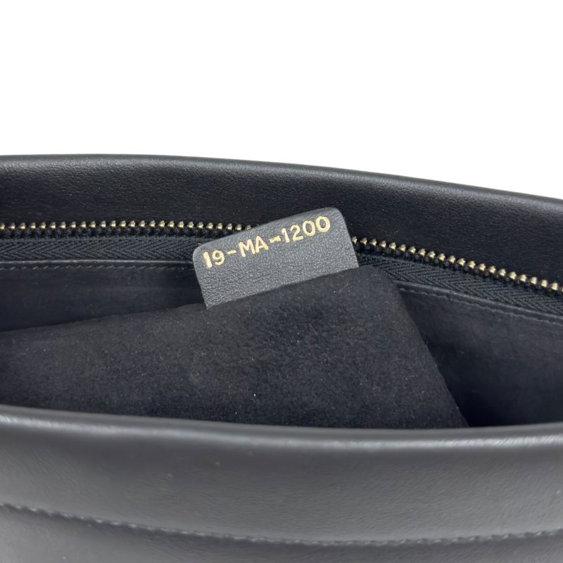 DIOR *自加鏈>送無品牌扣+無品牌鏈帶* 肩背包-16