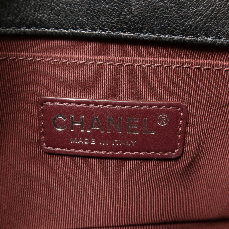 CHANEL 牛皮皮革Boy 20鏈帶肩背袋-6