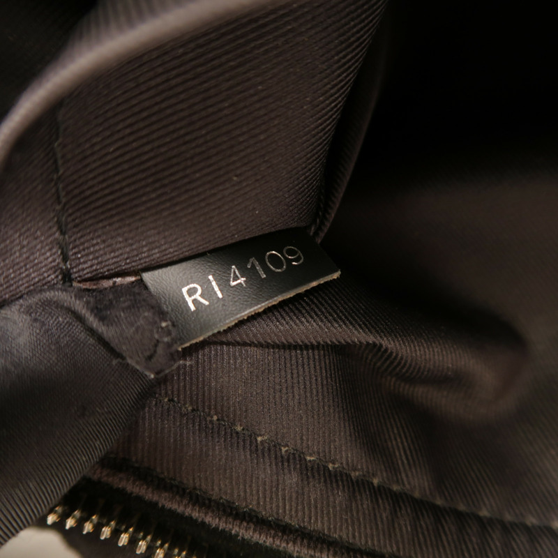 LOUIS VUITTON Monogram Eclipse Odyssey Messenger PM肩背袋-6
