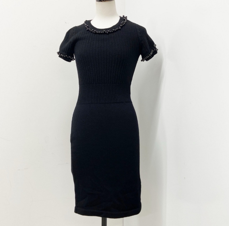 CHANEL BLACK WOOL DRESS #34-0