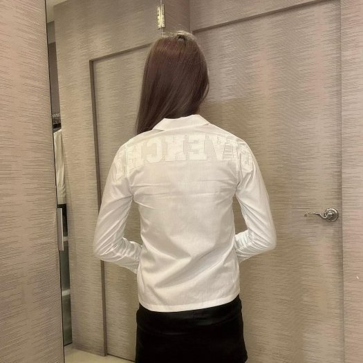 💎Han's house精品服飾💎GIVENCHY 紀梵希 刺繡 LOGO 襯衫 外套 現貨 青年款 =女成人XS 原價9700-2
