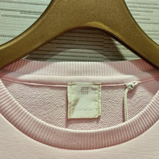 💎Han's house精品服飾💎 GIVENCHY 紀梵希 衛衣 大學T 現貨青年款原價10000-4
