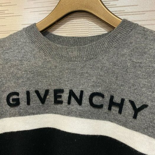 💎Han's house精品服飾💎GIVENCHY 紀梵希 90%羊毛 針織 毛衣 現貨 青年款=女成人 XS-3