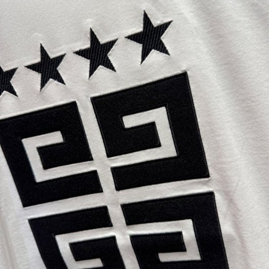 💎Han's house精品服飾💎GIVENCHY 紀梵希 刺繡 LOGO 長袖 白 現貨青年款=男成人 XS ~ S 原價8000-6