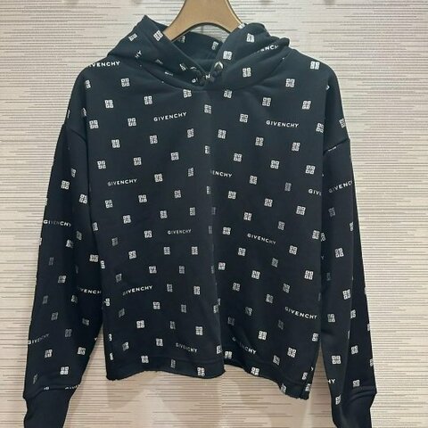 💎Han's house精品服飾💎GIVENCHY 紀梵希 滿版 4G  帽T 衛衣 現貨青年款 原價11200
