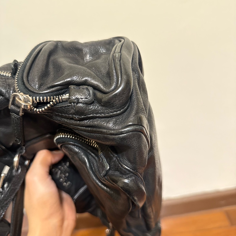 Prada 中古機車包 炸藥包-10