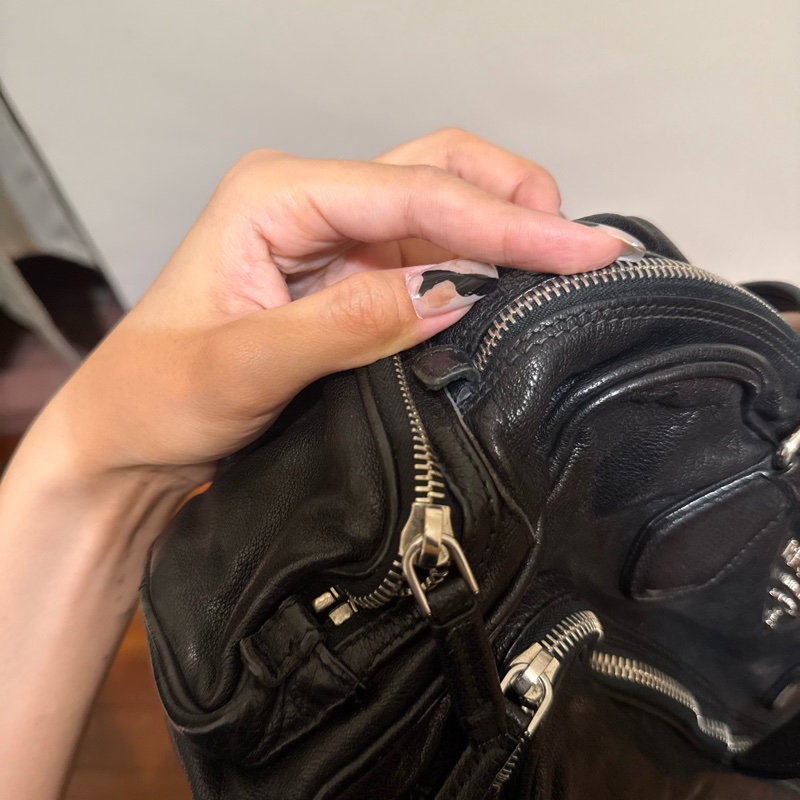 Prada 中古機車包 炸藥包-23