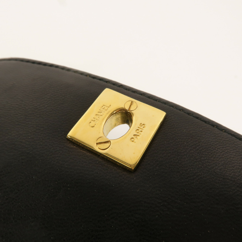 CHANEL 羊皮皮革Waist Bag鏈帶腰包-18