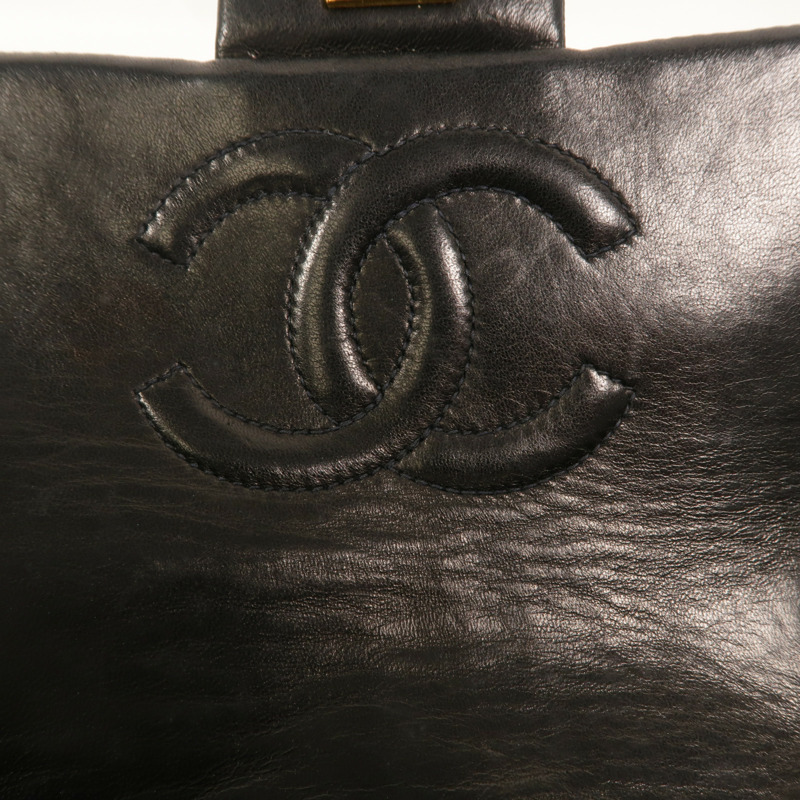 CHANEL 羊皮皮革Chain Shoulder鏈帶肩背袋-9