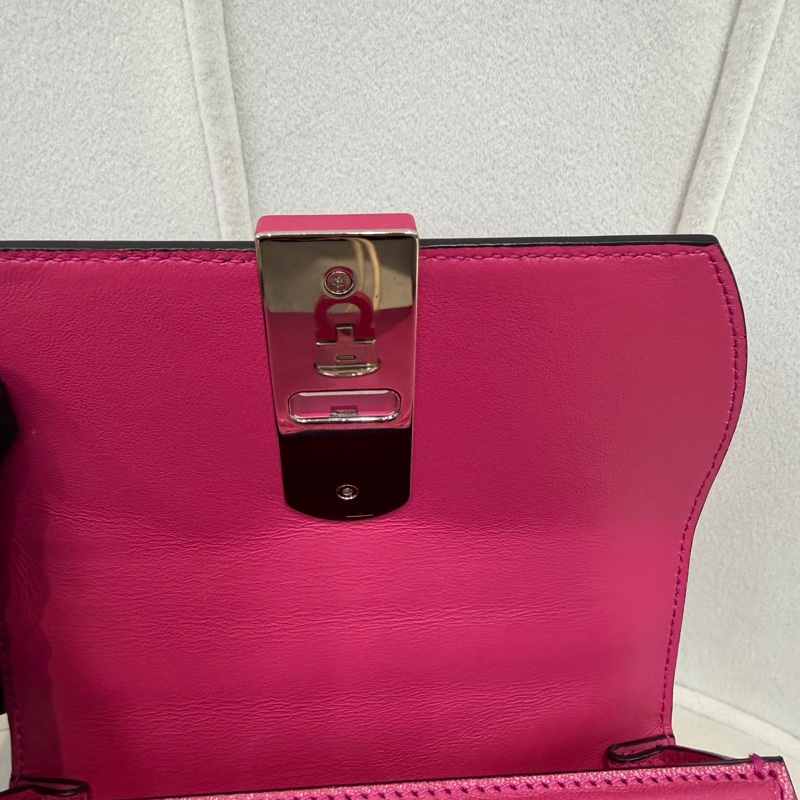 Salvatore Ferragamo 桃紅色Boxyz 系列單肩包XB752-14